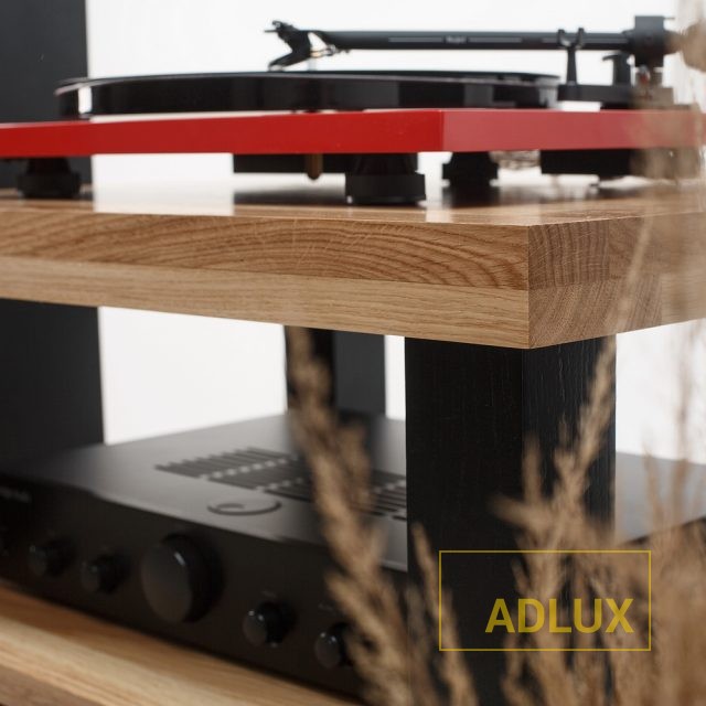 av-table_adlux_tower4_07